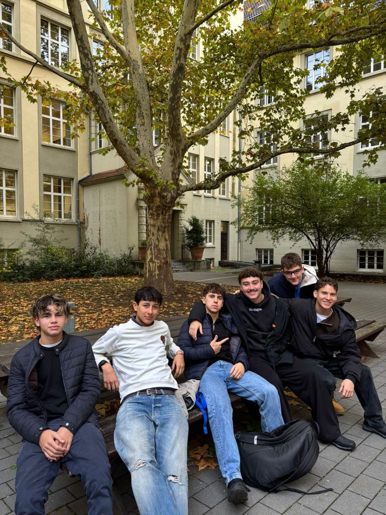 4f00e94a-95cd-4d19-b96b-1d09b4fe95de