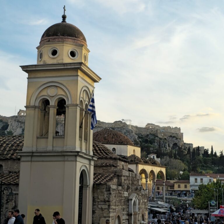 581999241_811768261740723_3194584727166740614_n