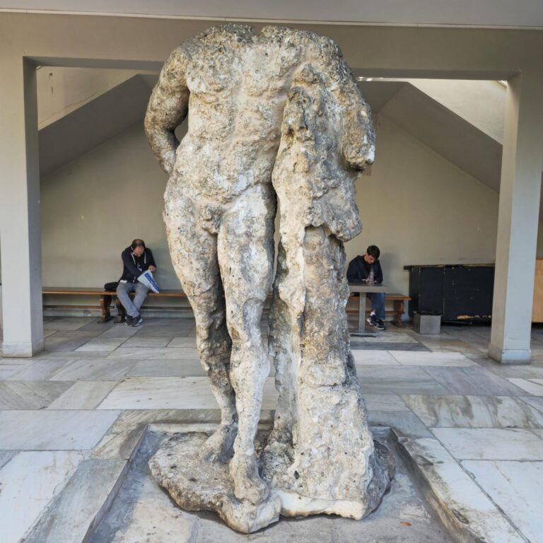 585107054_815460424704840_9045048917236321669_n